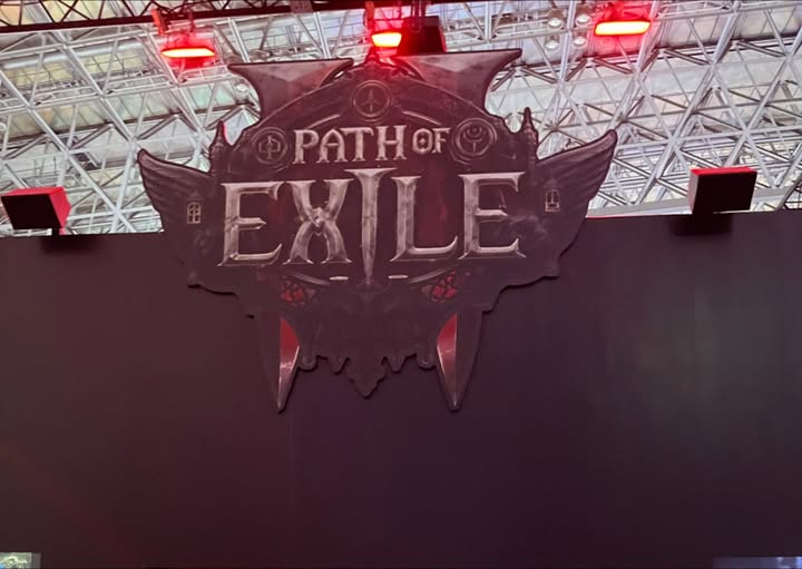 Path of Exile 2 ก็มาใน Tokyo Game Show เช่นกัน โดยผู้เข้าชมงานสามารถทดลองเล่น Boss Rushes ด้วยไอดีทดสอบที่จัดไว้ ถ้าโค่นบอสได้ตามจำนวนที่กำหนด ก็รับของที่ระลึกไปได้เลย