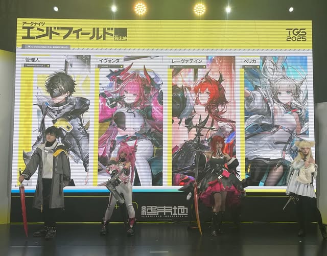 บูธ Arknights: Endfield ในงาน Tokyo Game Show 2025 วันนี้นะครัช เด่นๆ เลยก็คอสเพลย์ตัวละครต่างๆ จากในเกม